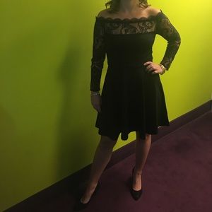 Black off the shoulder dress BB Dakota- Sz4